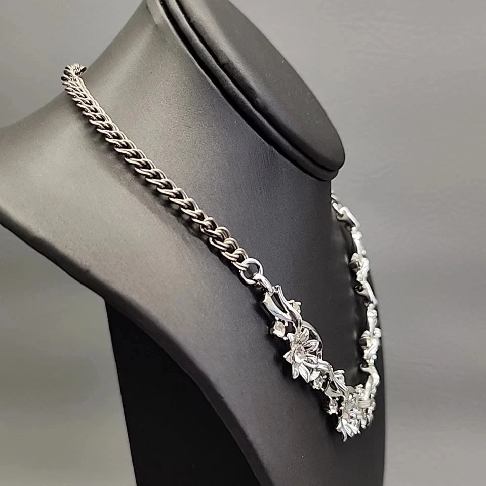 Vintage Star Brand Flower Rhinestone Necklace Clear Silver Tone 17"